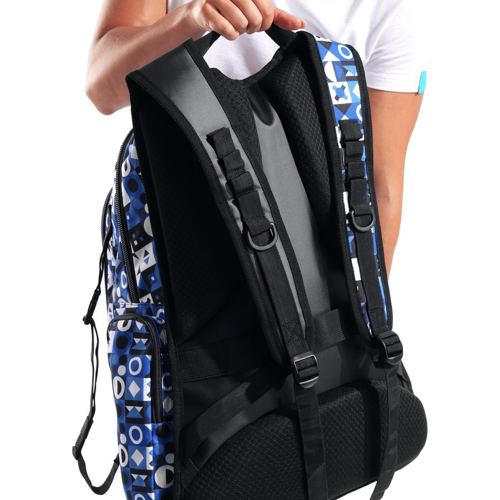 arena-all-set-backpack-45l-ao-allover-pieces-v3.jpg