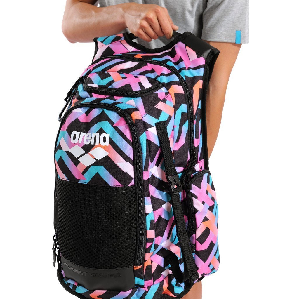 arena-all-set-backpack-45l-ao-allover-texture-v2.jpg