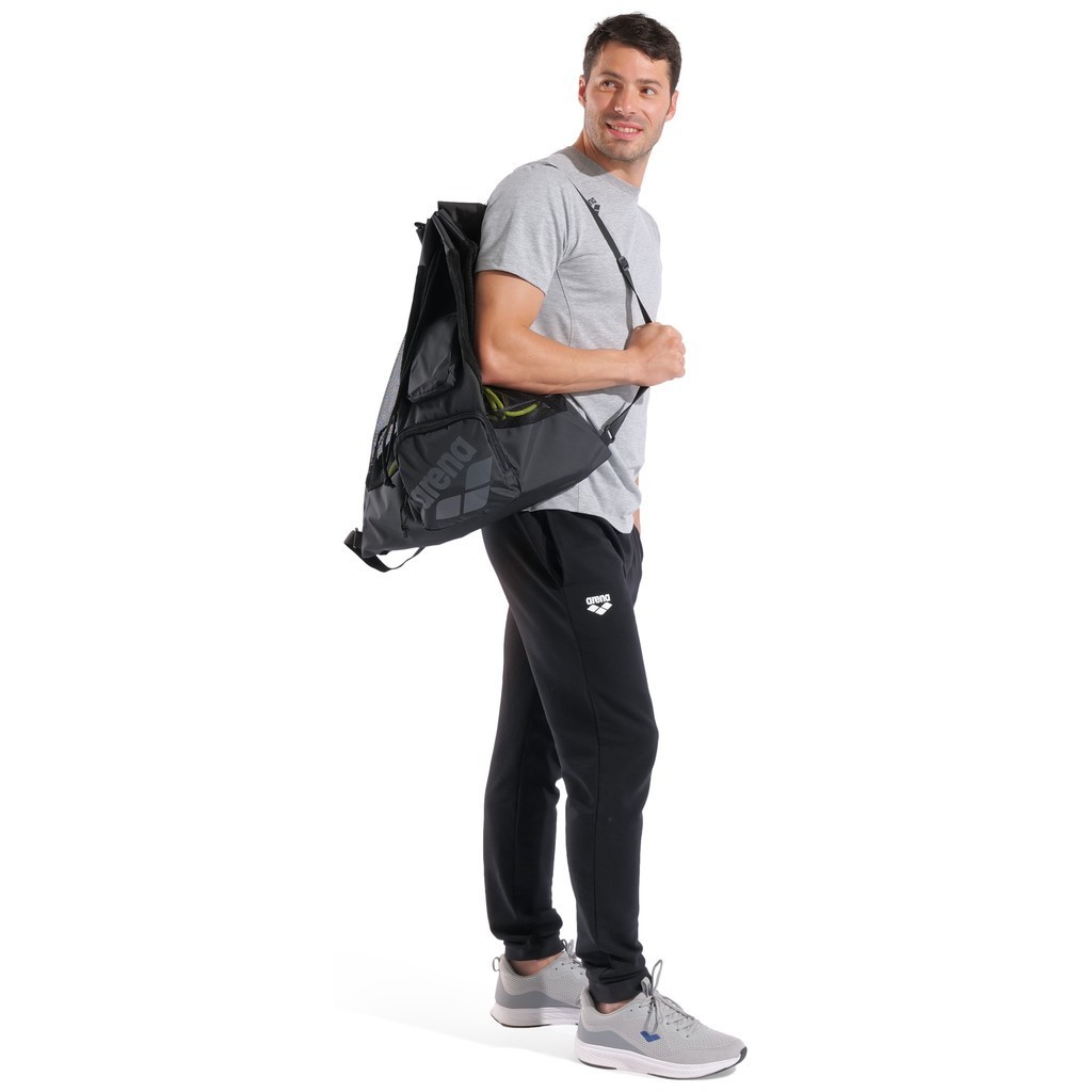 arena-all-set-mesh-bag-v5.jpg