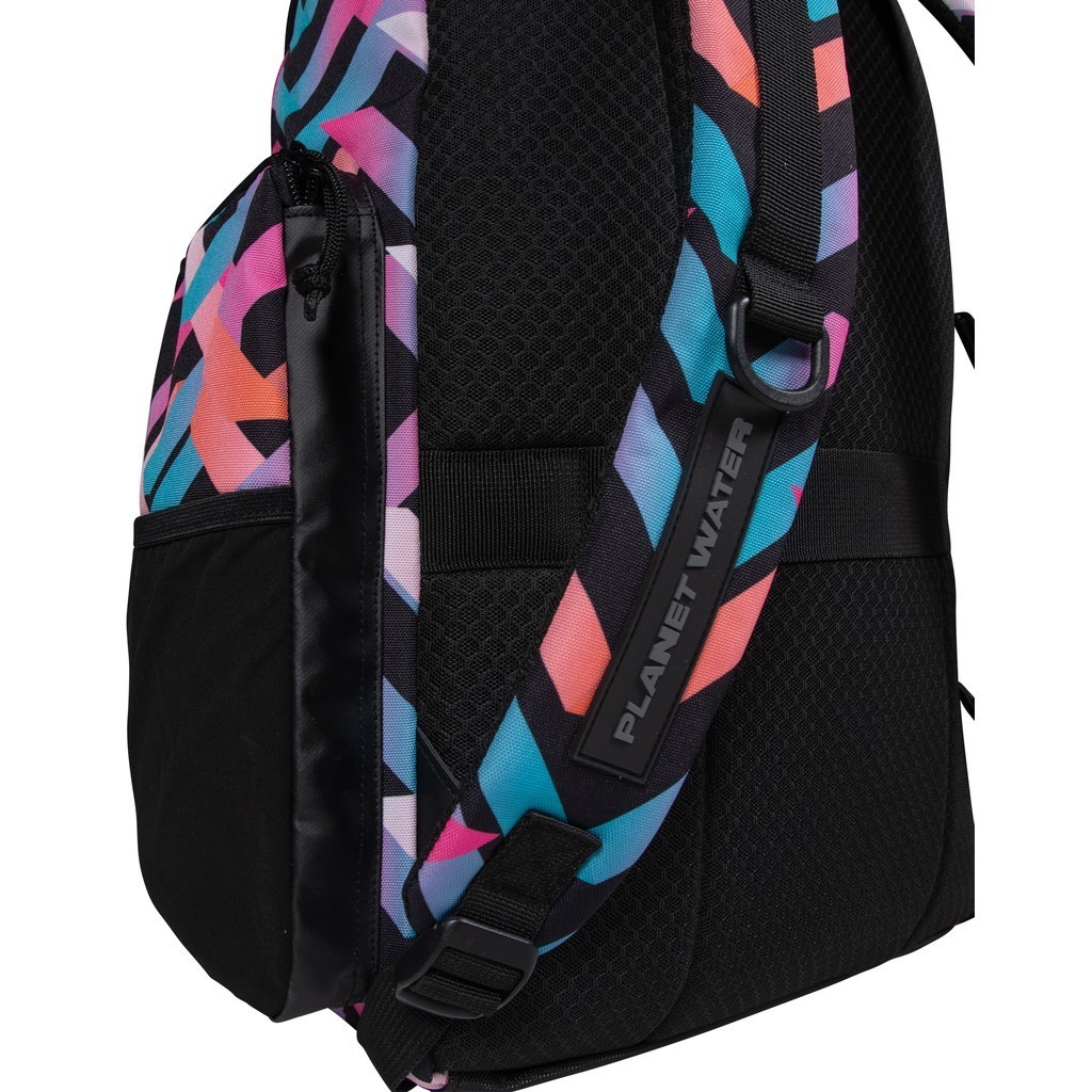 arena-one-go-backpack-35l-ao-allover-texture-v8.jpg