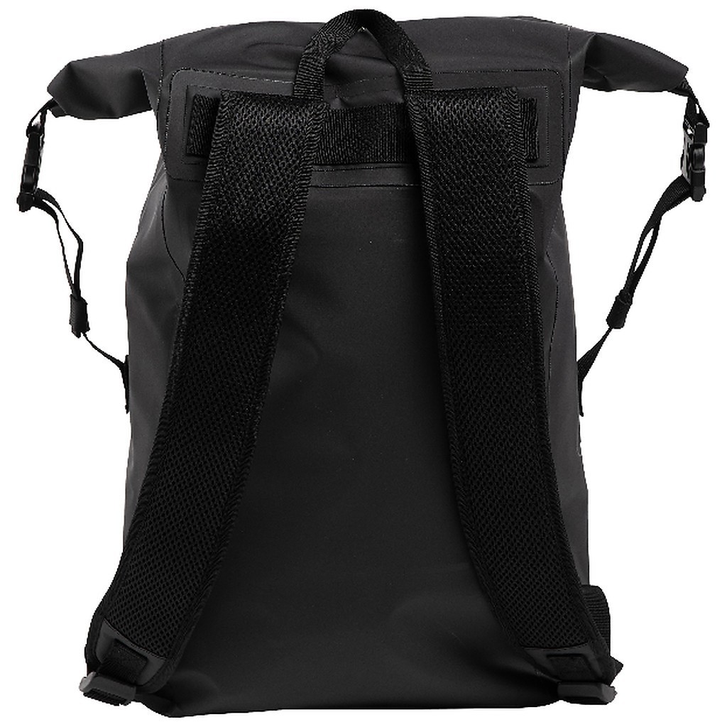 arena-dry-backpack-big-logo-v5.jpg