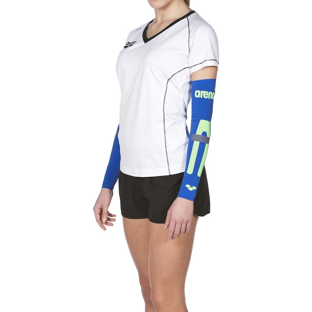 arena-unisex-carbon-compression-arm-sleeves-v3.jpg