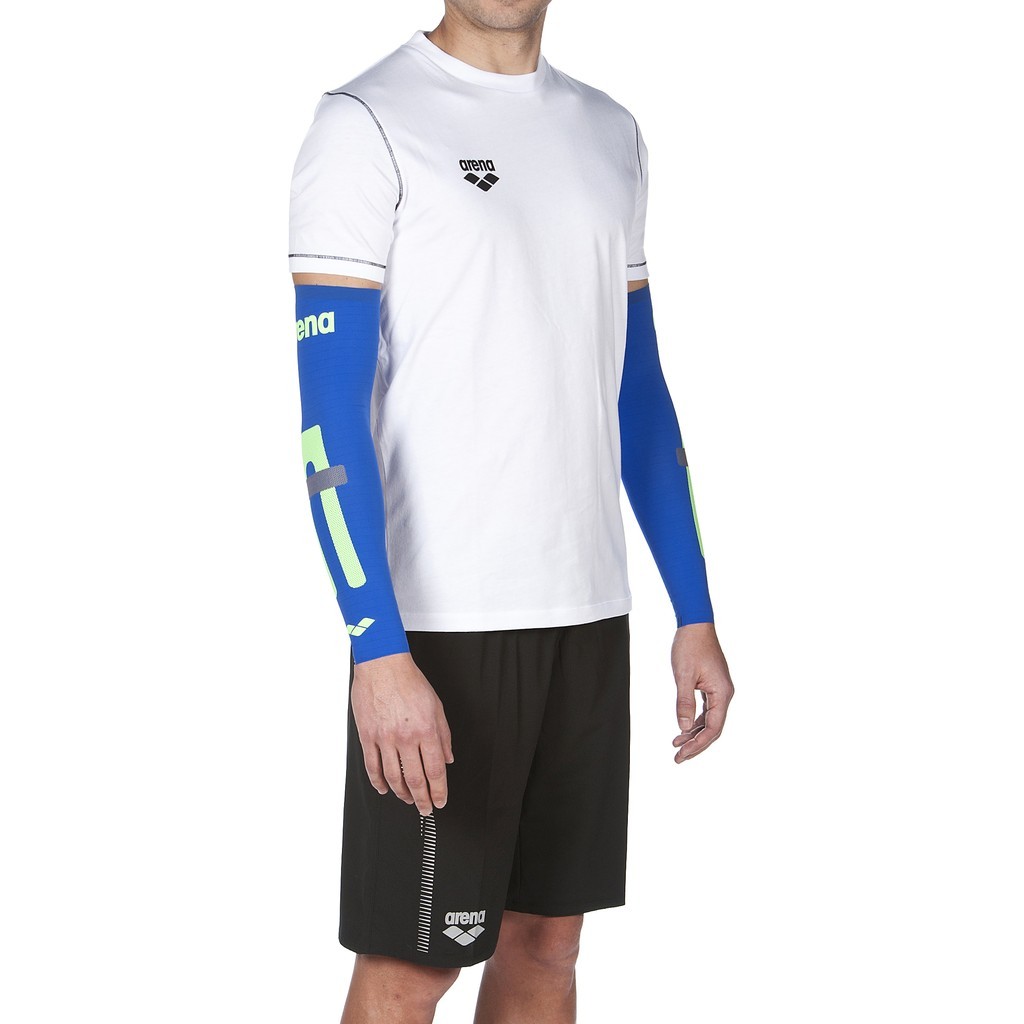 arena-unisex-carbon-compression-arm-sleeves-v10.jpg