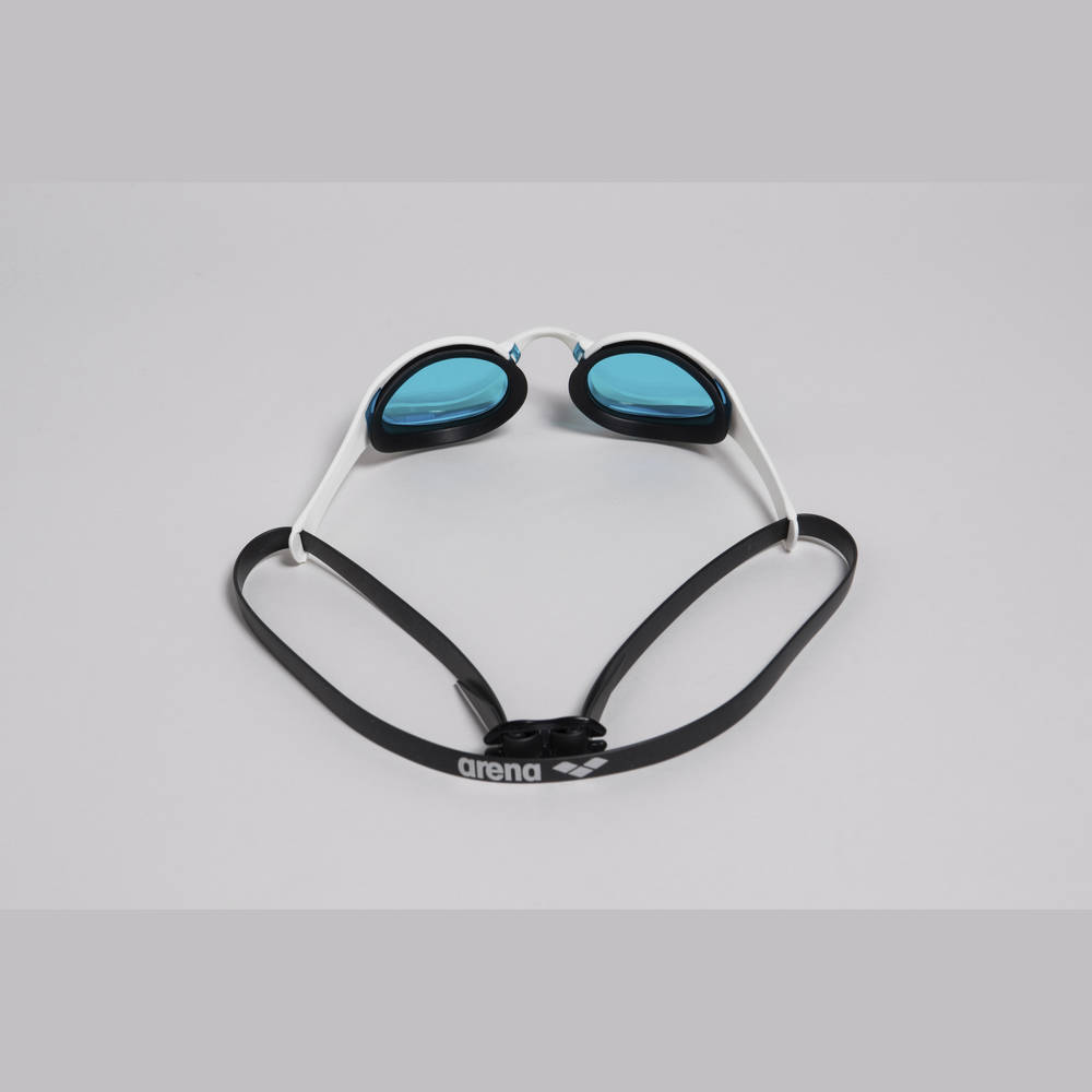 Arena Cobra Ultra Swipe