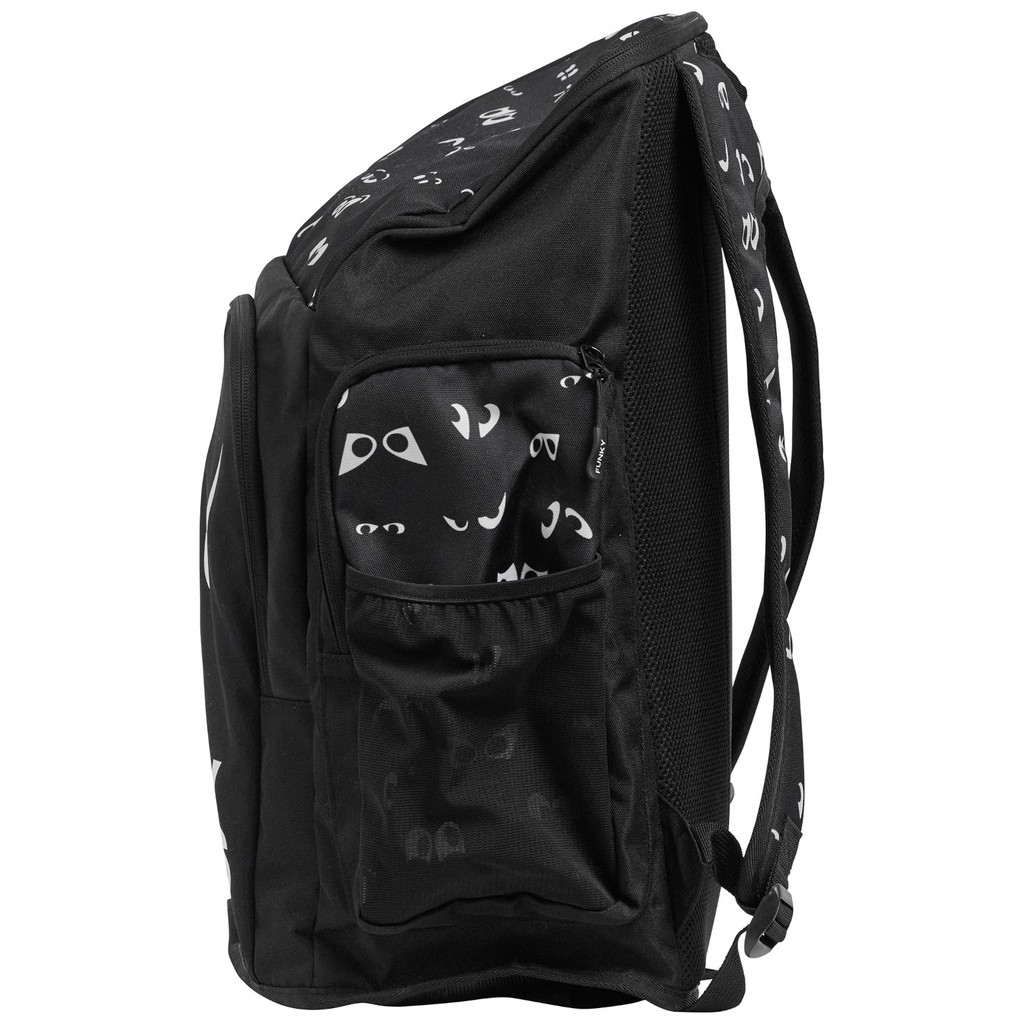 funky-accessories-space-case-backpack-v2.jpg