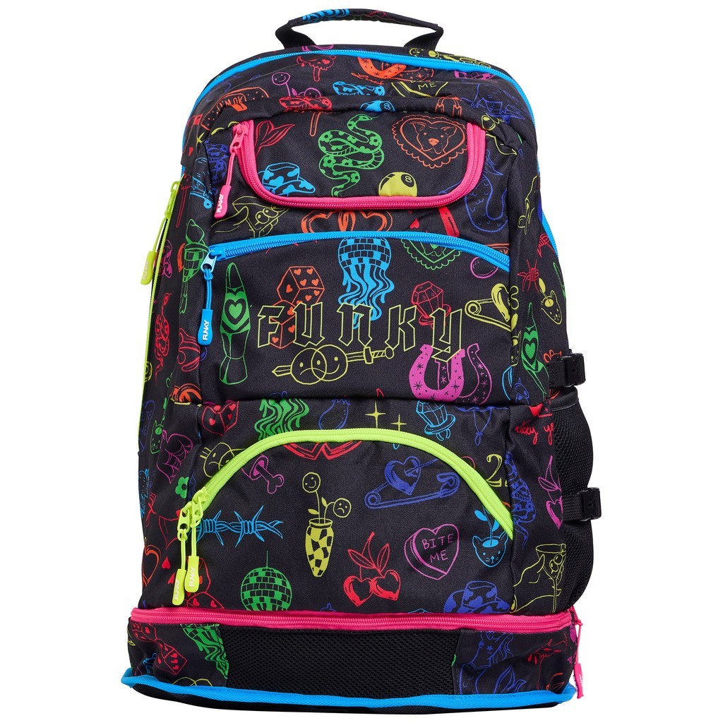 funky-accessories-elite-squad-backpack-doodles-v5.jpg