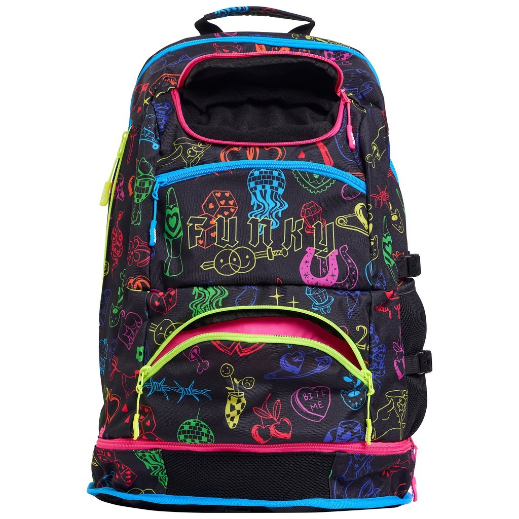 funky-accessories-elite-squad-backpack-doodles-v6.jpg